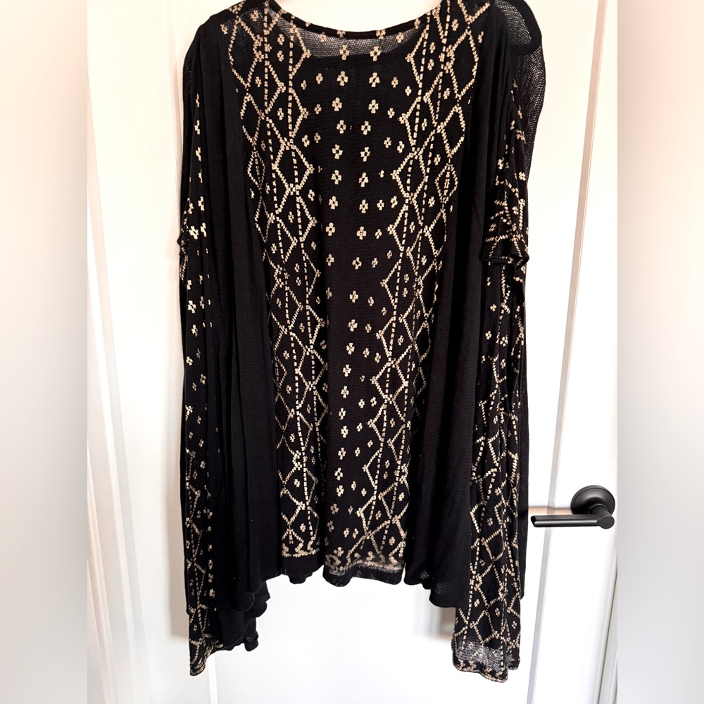 Free People top - Picture 3 of 3